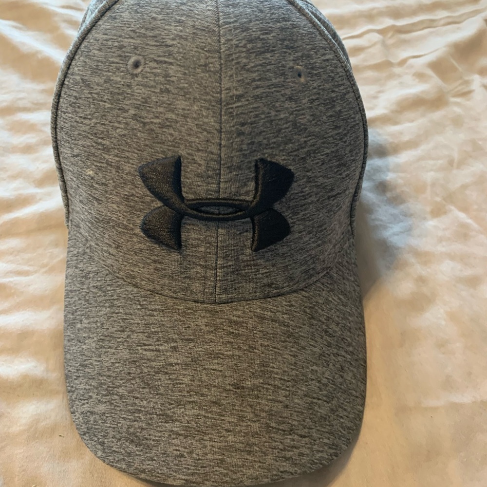 Mens XL under armour hat